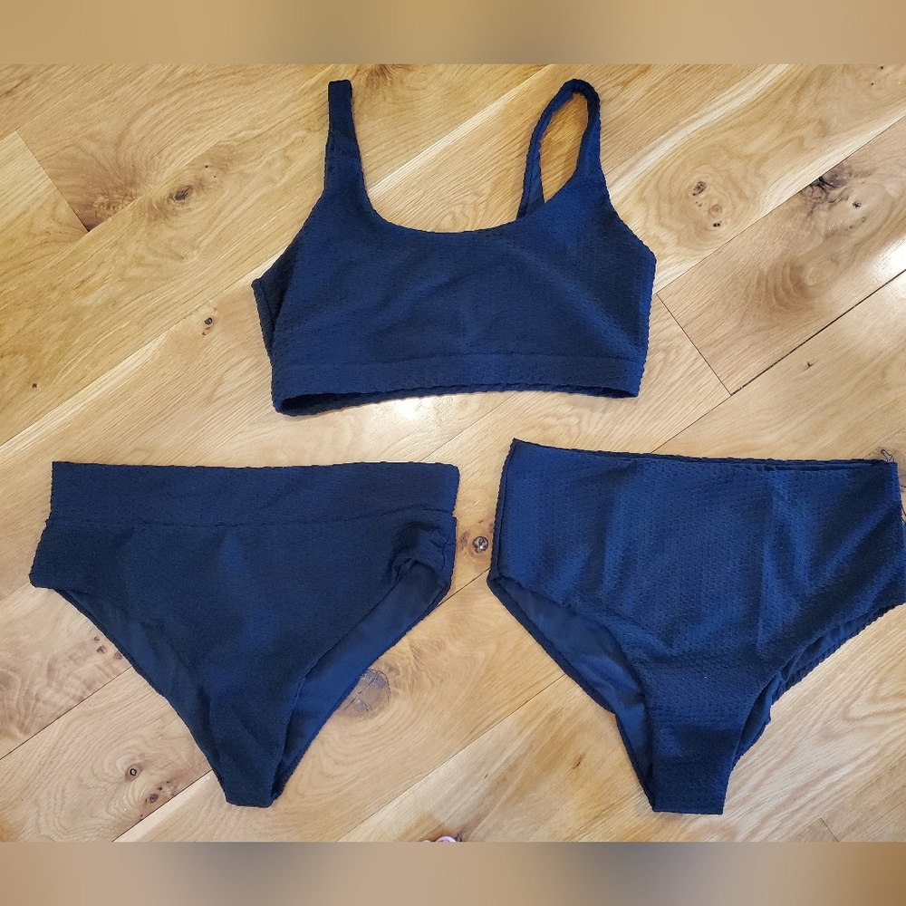 Black waffle infamous swimwear sadie and ginger bikini bottoms AND Gia top!